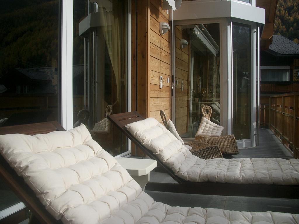 Chalet Sunshine Saas Fee Δωμάτιο φωτογραφία